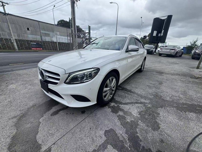 2019 Mercedes-Benz C 200 Hybrid, photo 3