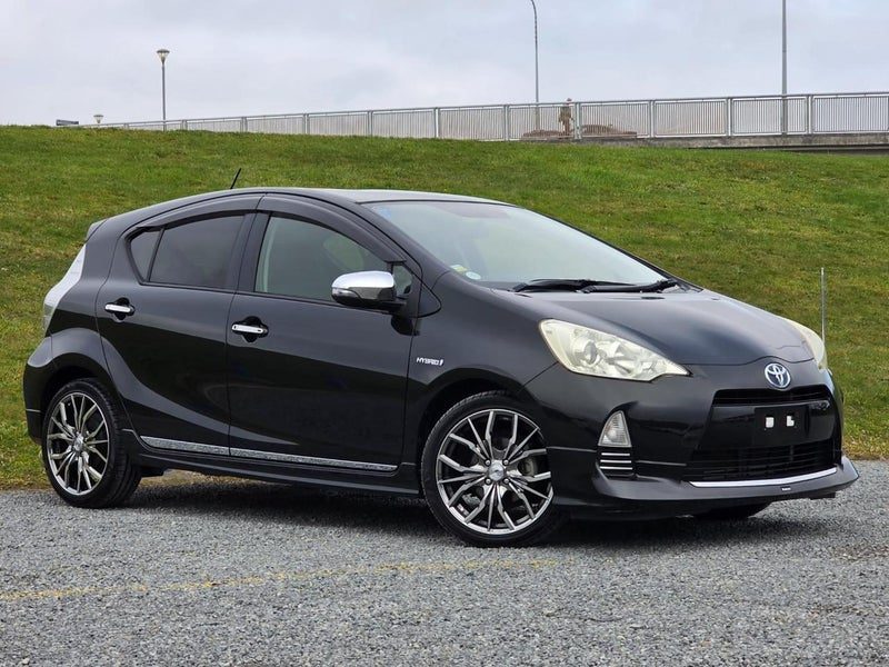 2013 Toyota Aqua Hybrid