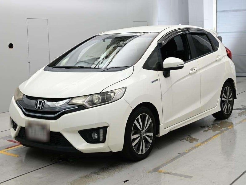 2014 Honda Fit HYBRID S PACKAGE, photo 2