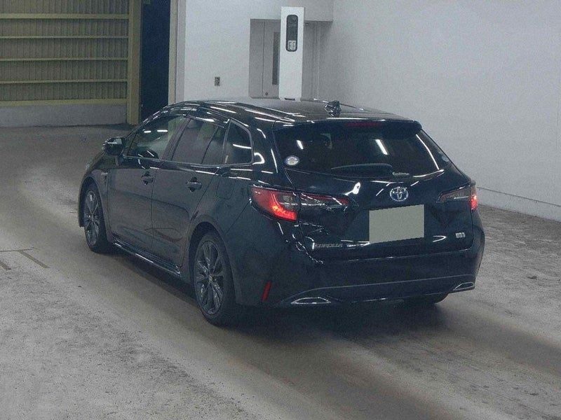 2019 Toyota Corolla Touring, photo 2