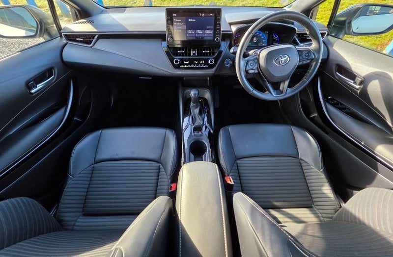 2019 Toyota Corolla Fielder, photo 2