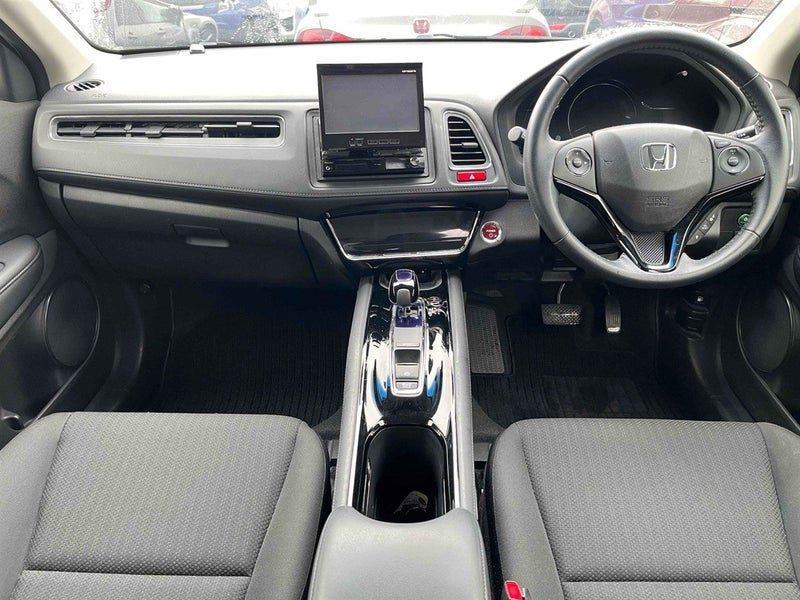 2015 Honda Vezel Hybrid, photo 3