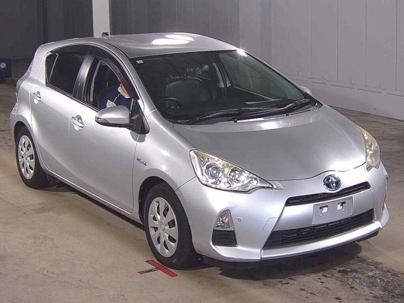 2013 Toyota Aqua G