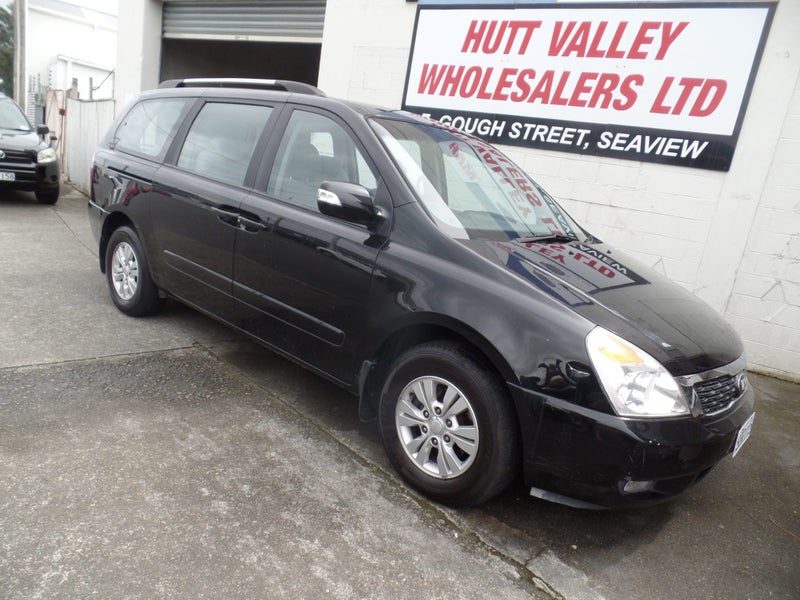 2013 Kia Carnival EX 8 Seater