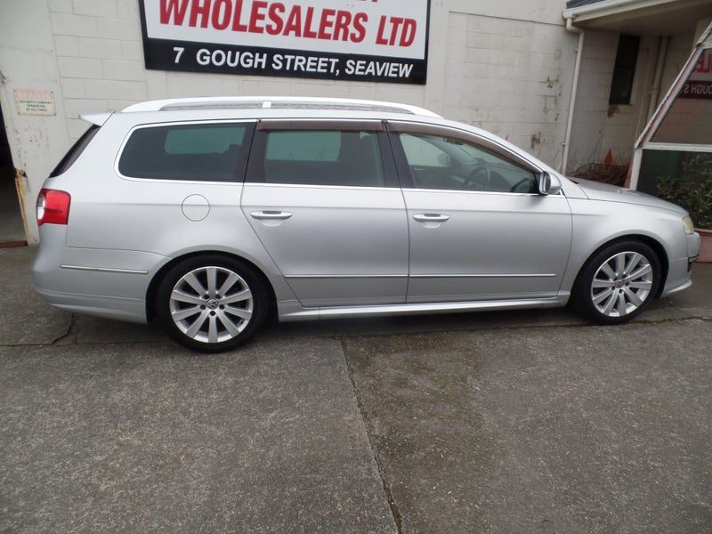2010 Volkswagen Passat Variant 1.8T, photo 2