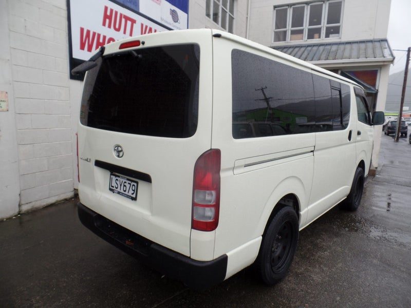 2009 Toyota Hiace Twin Slider 3.0L Diesel, photo 3