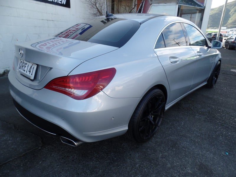 2014 Mercedes-Benz CLA 180, photo 3