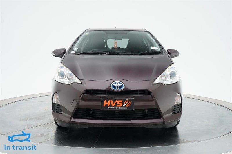 2014 Toyota Aqua S Push Start, photo 2