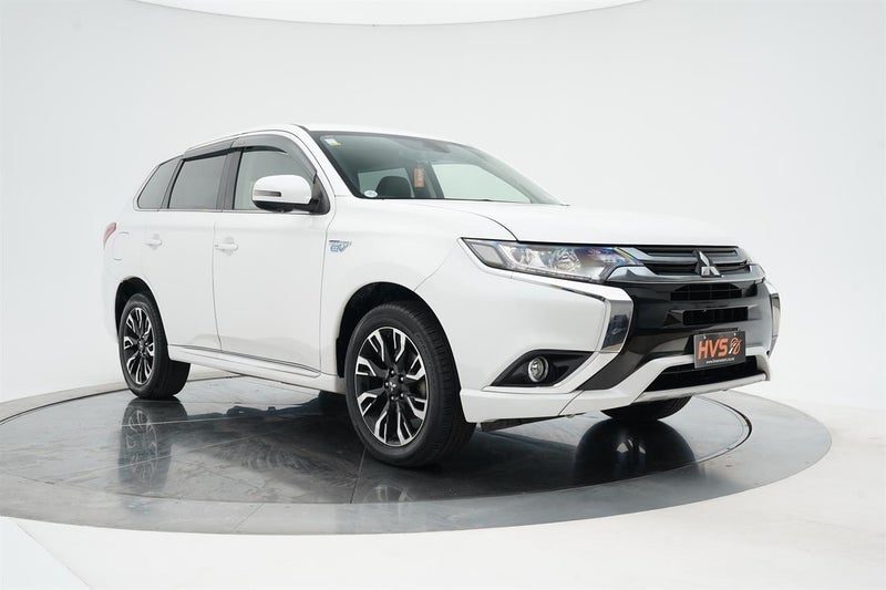 2015 Mitsubishi Outlander G 5 Seater
