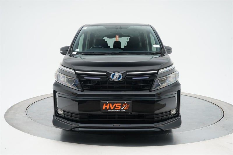 2014 Toyota Voxy HYBRID V, photo 2