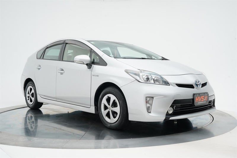 2013 Toyota Prius Hybrid S