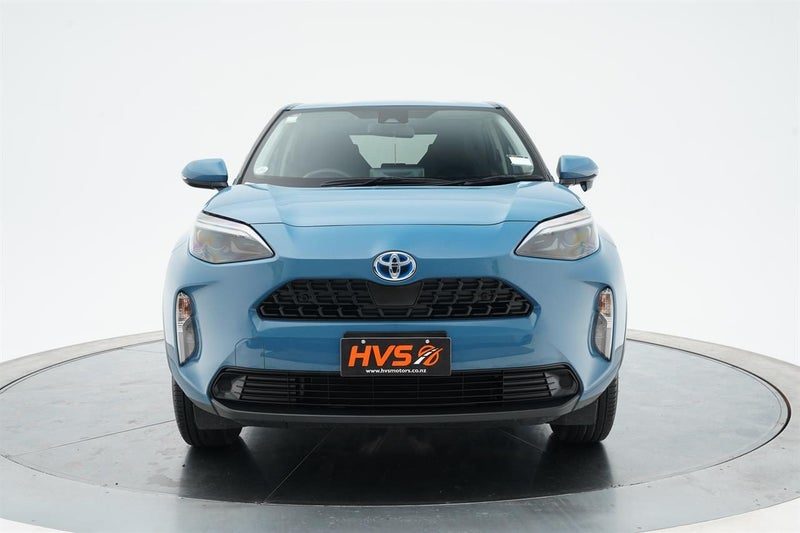 2022 Toyota Yaris Cross HYBRID X, photo 2