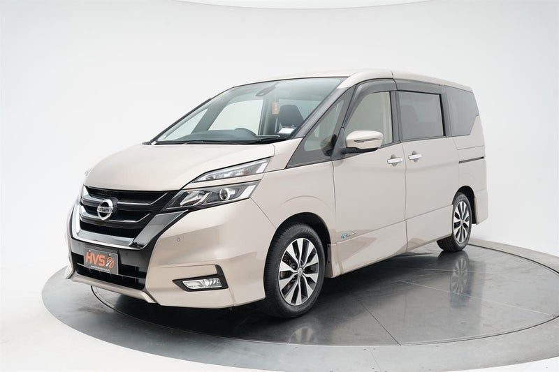 2017 Nissan Serena Hybrid Highway Star 8 Seater, photo 3