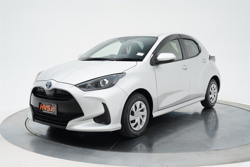 2021 Toyota Yaris Hybrid X Radar Cruise, photo 3