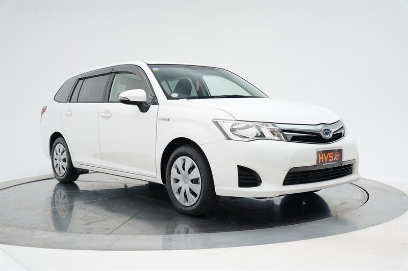 2013 Toyota Corolla Fielder Hybrid G 8SRS
