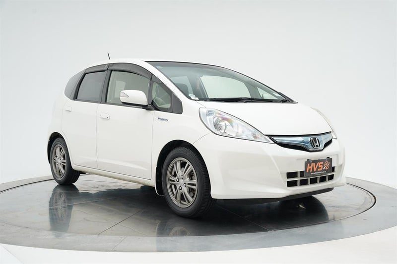 2013 Honda Fit HYBRID Cruise control