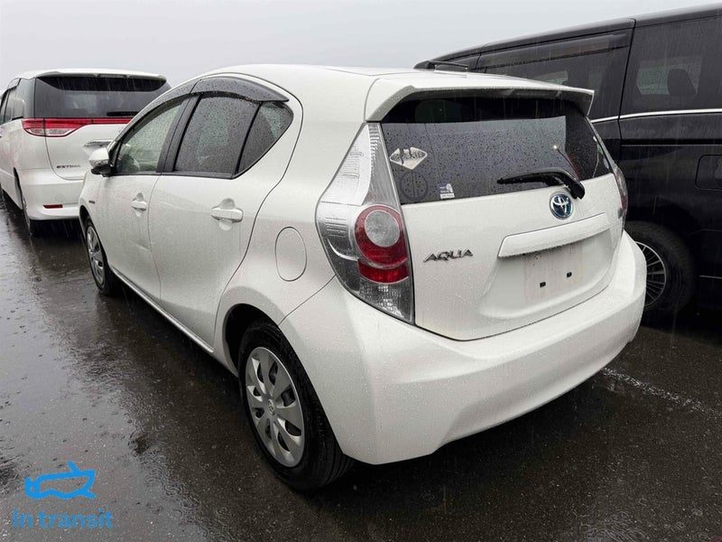 2013 Toyota Aqua S Push Start, photo 3