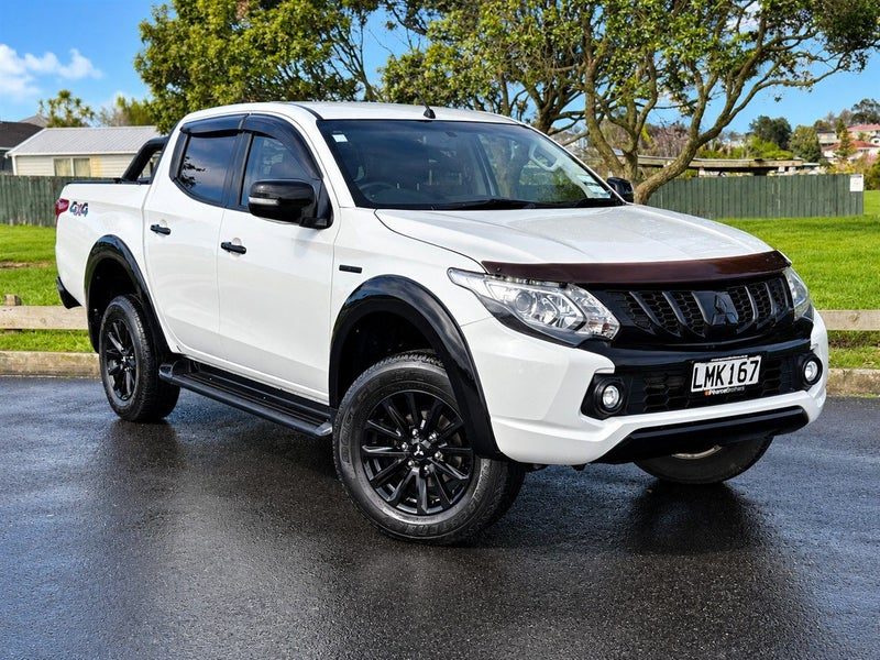2018 Mitsubishi Triton GLSB 2.4 DIESEL 4WD MANUAL, main photo