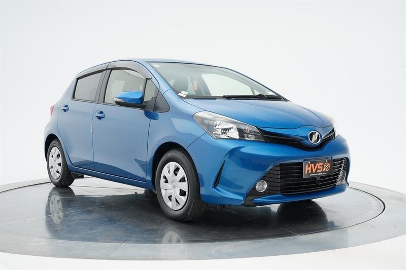 2015 Toyota Vitz F