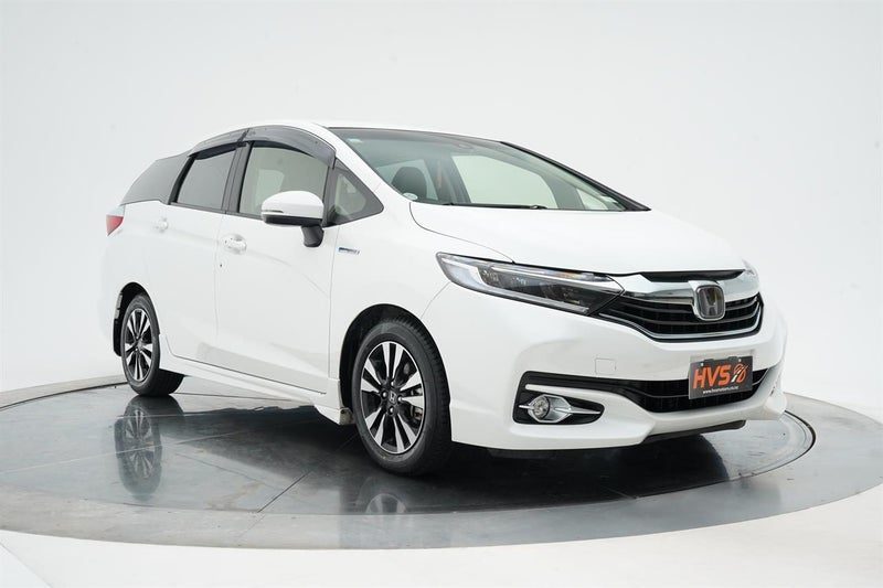2018 Honda Shuttle HYBRID X HONDA SENSING