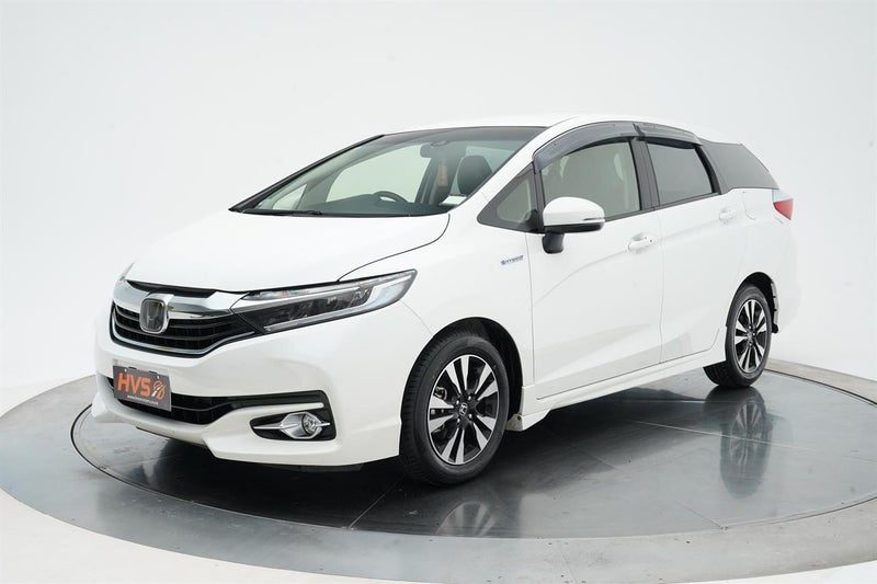 2018 Honda Shuttle HYBRID X HONDA SENSING, photo 3