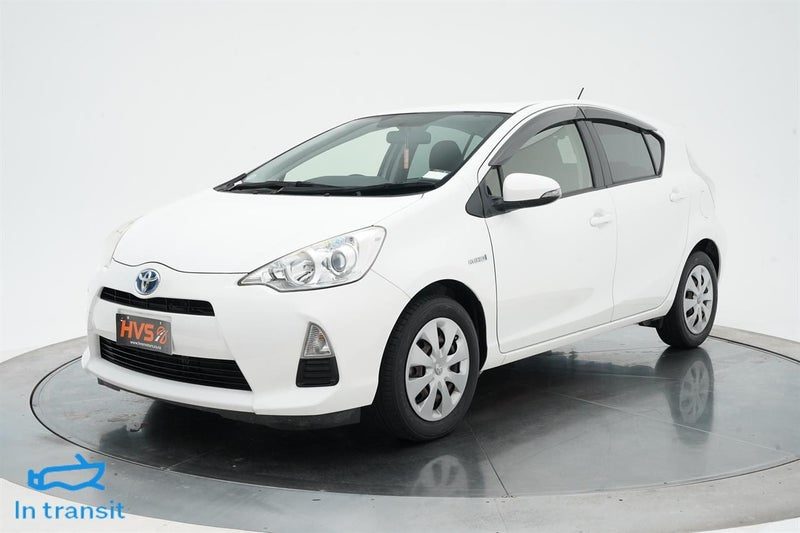 2013 Toyota Aqua G PUSH START, photo 3