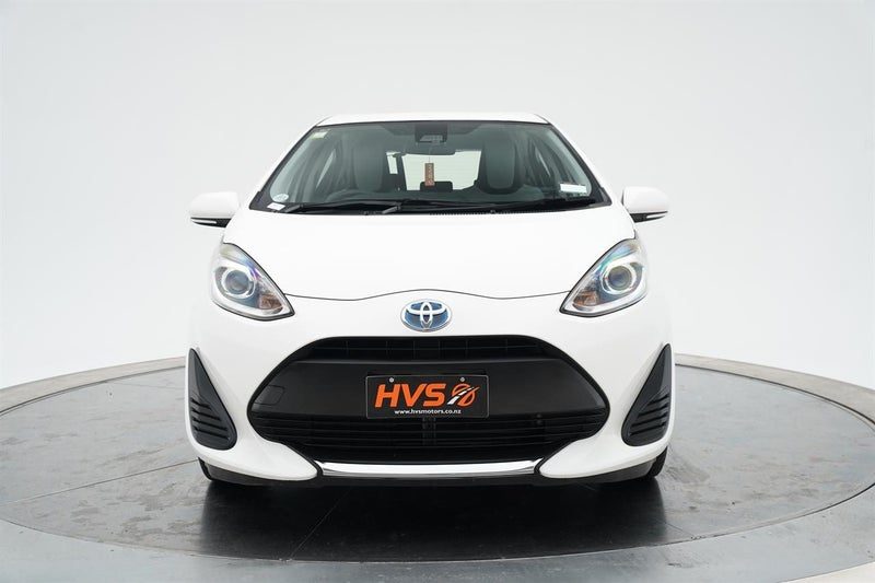 2021 Toyota Aqua L TSS Safety Sense, photo 2