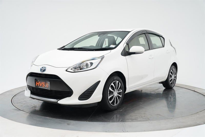 2021 Toyota Aqua L TSS Safety Sense, photo 3