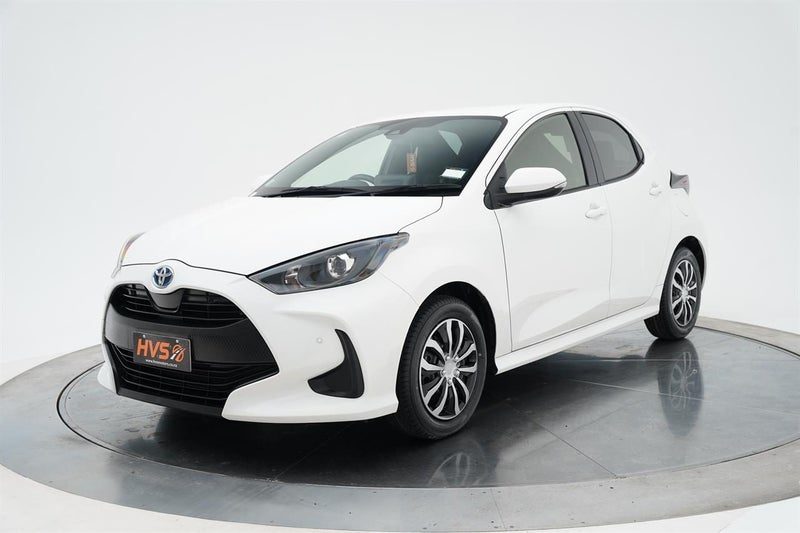 2021 Toyota Yaris Hybrid X Radar Cruise, photo 3