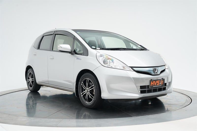 2013 Honda Fit 1.3L Hybrid Alloys
