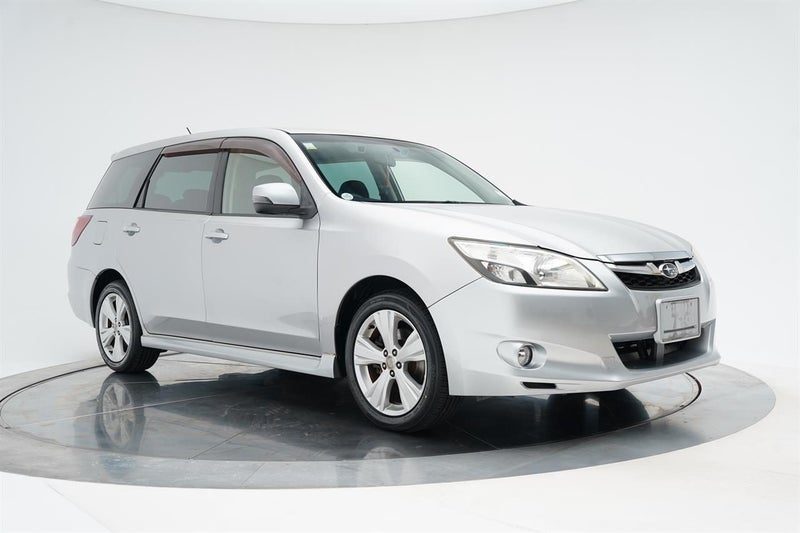 2013 Subaru Exiga 2.5i Eyesight AWD