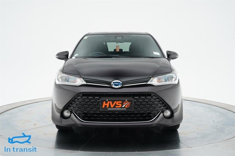 2016 Toyota Corolla Fielder Hybrid G WXB, photo 2