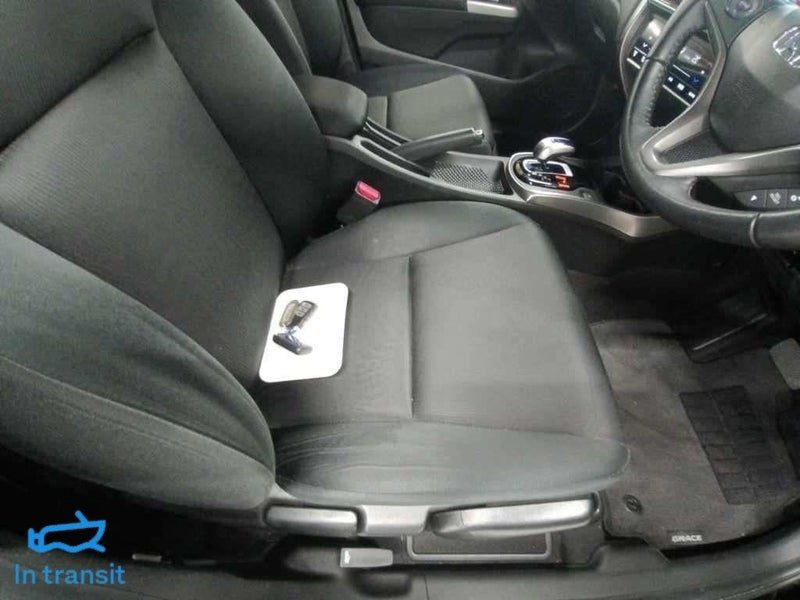 2016 Honda GRACE Hybrid, photo 3