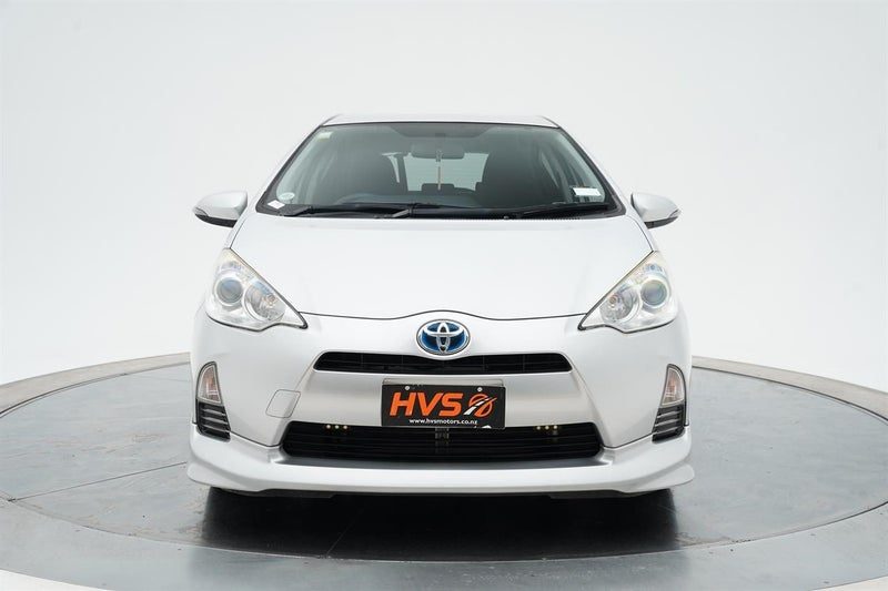 2014 Toyota Aqua S Push Start, photo 2