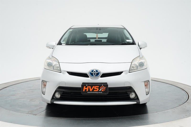 2013 Toyota Prius Hybrid G Cruise Control, photo 2