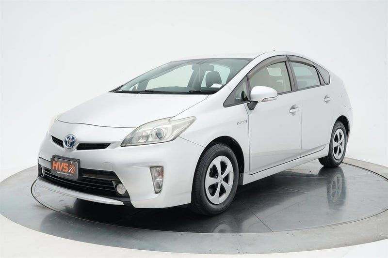 2013 Toyota Prius Hybrid G Cruise Control, photo 3