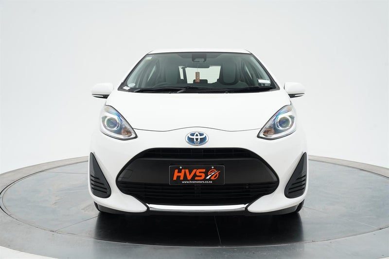 2021 Toyota Aqua L Tss Safety Sense, photo 2