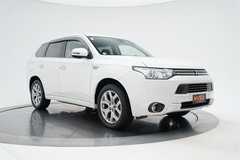 2015 Mitsubishi Outlander 4WD PHEV G