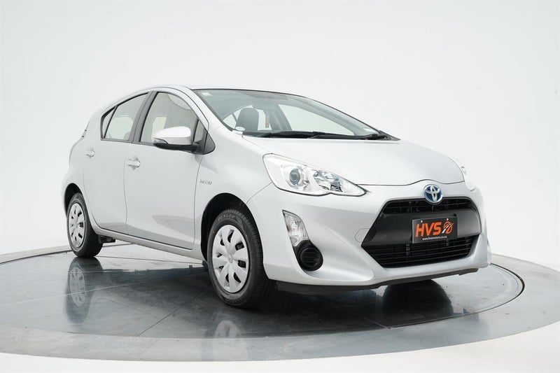 2016 Toyota Aqua Hybrid L