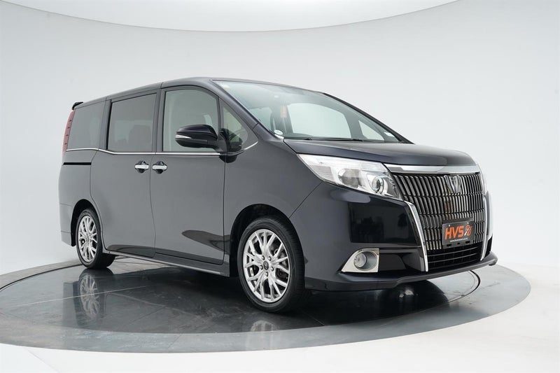 2015 Toyota Esquire Gi Leather Seats, main photo