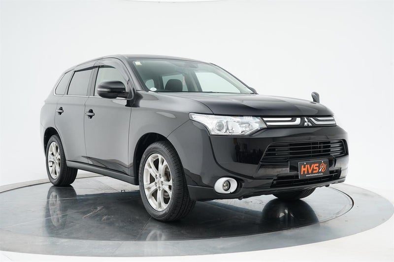 2013 Mitsubishi Outlander 24G 4WD 7 Seater