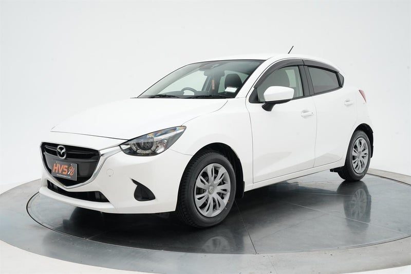 2016 Mazda Demio 13S, photo 3