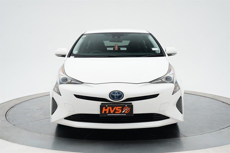 2019 Toyota Prius Hybrid S, photo 2