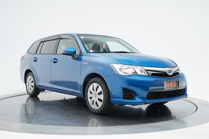 2014 Toyota Corolla Fielder Hybrid G, main photo