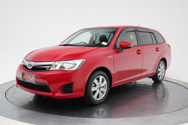 2014 Toyota Corolla Fielder Hybrid G, photo 3