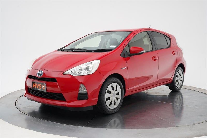 2013 Toyota Aqua S Push Start, photo 3
