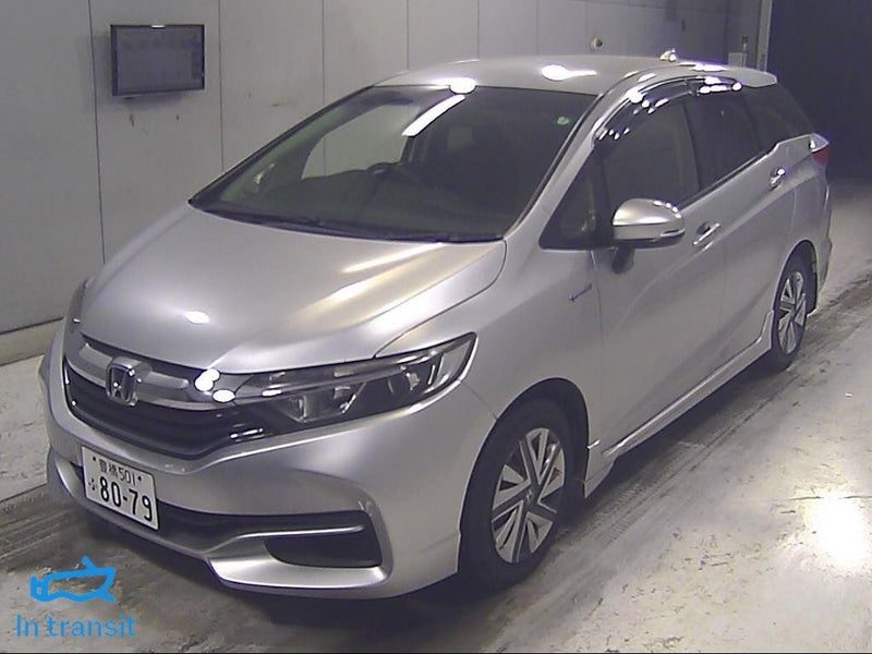 2015 Honda Shuttle Hybrid Wagon, photo 2