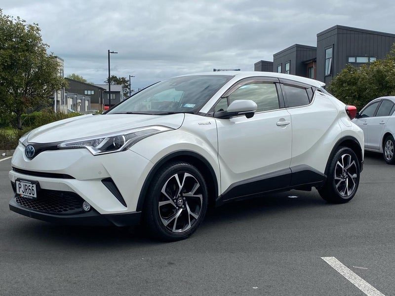 2017 Toyota C-HR HYBRID G, photo 3