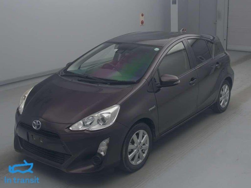2015 Toyota Aqua Hybrid Facelift S Spec, photo 3