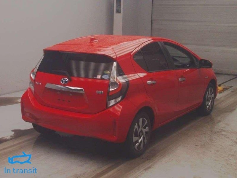 2019 Toyota Aqua Hybrid S Style Black, photo 3